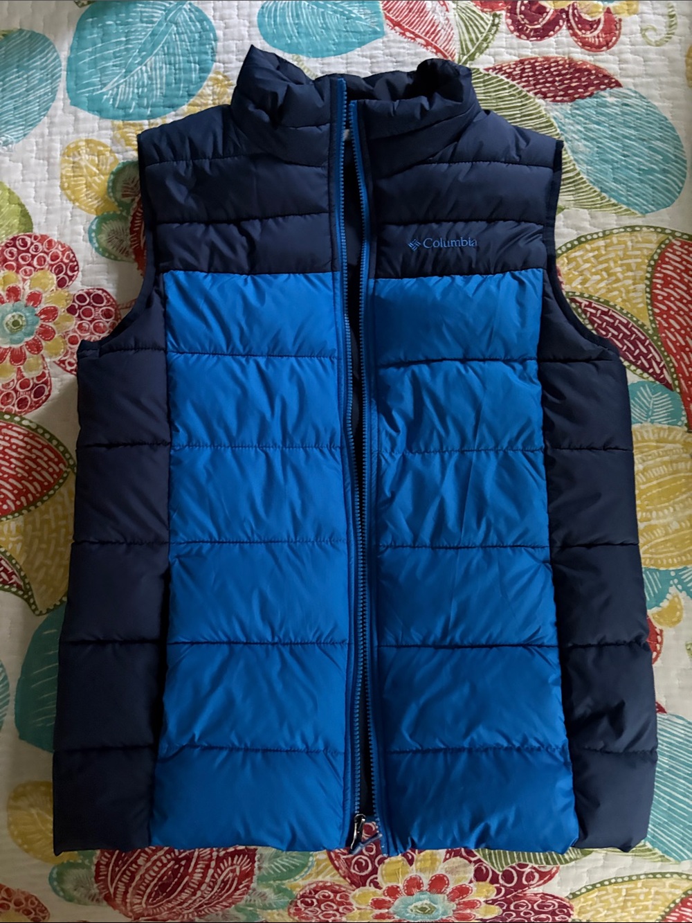 Columbia Navy & Blue Puffer Vest